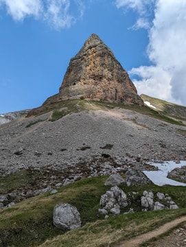 Approach to the hardest via ferrata Roßkopf