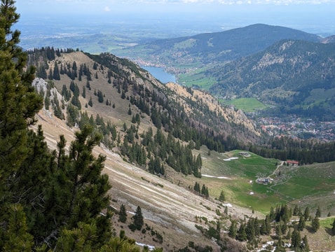 Part of the Schliersee and Ankelalm hut at the bottom of the valley