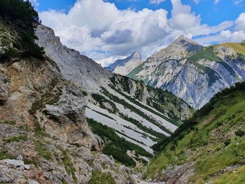 Sonnjoch and Schaufelspitze above a descent from Gamsjoch