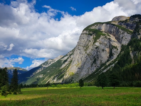 Bärenwandkopf and the Ahornboden valley